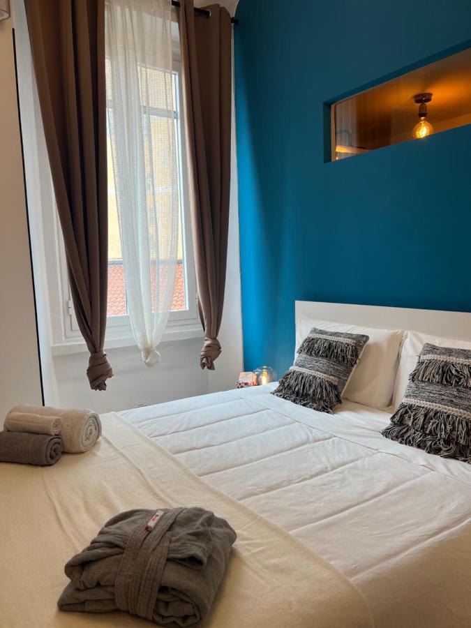 Апартаменти Regina Milano Ai Navigli - Sky Tv, Wifi And Breakfast Box Екстер'єр фото